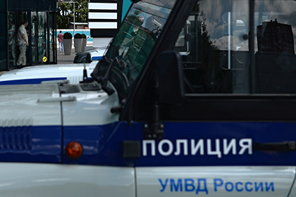 Перевозчиков денег ограбили на 23 миллиона рублей в Москве