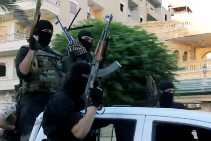 Пять боевиков сбежали из Мосула с казной ИГ