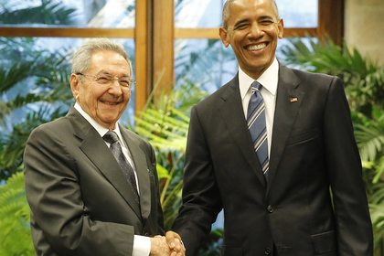 Рауль Кастро и Барак Обама во время встречи на Кубе