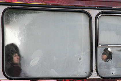 Ребенка высадили из новгородского автобуса на мороз из-за отсутствия сдачи