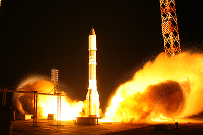 Старт ракеты-носителя «Протон-М»