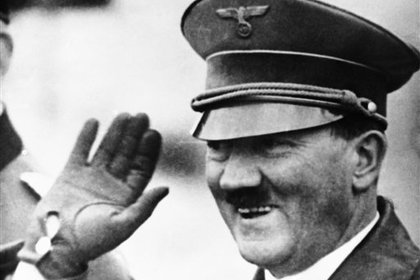 Адольф Гитлер
