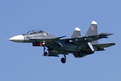 Су-30СМ Балтфлота на промежуточной посадке в Новосибирске