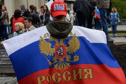 Сторонникам оппозиции в Москве разрешили гулять по Тверской без плакатов
