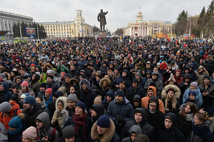 Заместитель Тулеева одобрил его решение проигнорировать митинг в Кемерове