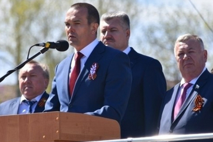 Михаил Игнатьев (в центре) и Вадим Николаев (крайний справа)