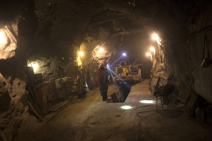 На уральской золотодобывающей шахте погибли два рабочих
