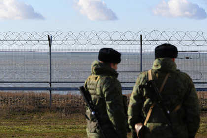 В Киеве оценили возведенный на границе Украины и Крыма забор