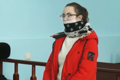 Российская студентка защитилась от пьяного соседа и попала под статью