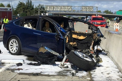 Tesla захотели засудить за неисправный автопилот после смертельной аварии