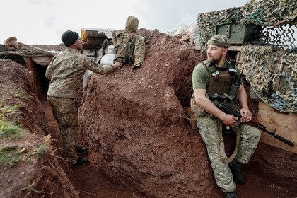 Украина отказалась прекращать огонь в Донбассе
