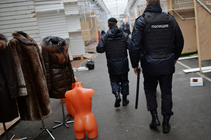На российском базаре произошла массовая драка с поножовщиной и стрельбой