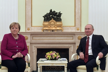 Путин предложил Меркель поговорить об «острых» вопросах