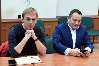 Иван Голунов (слева)