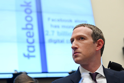 Цукерберг решил радикально изменить Facebook и разозлить людей