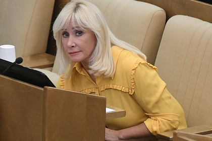 Депутат Госдумы уличила РПЦ в набрасывании ладана на вентилятор