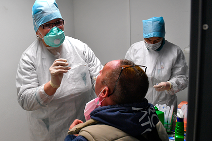Врачей скорой помощи на Украине оставили без тестов на коронавирус