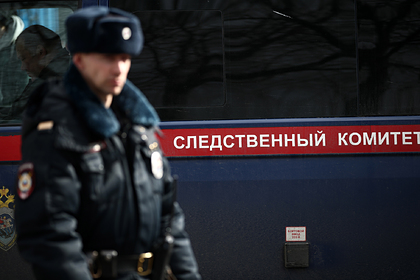 Разбойники в медицинских масках и с ножом ограбили москвичку на карантине
