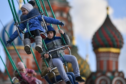 Потерявшим работу москвичам повысят пособия на ребенка
