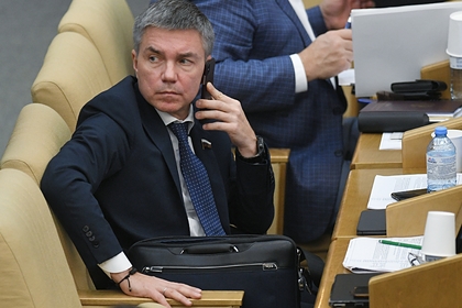 Депутат Евгений Ревенко
