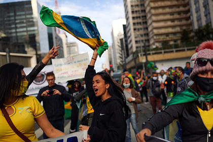 Бразилии предрекли гражданскую войну