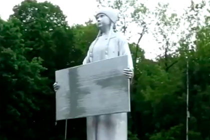 В Москве захотели установить памятник Грете Тунберг