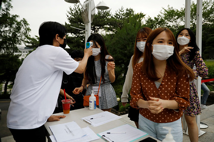 Южная Корея заявила о новой волне коронавируса