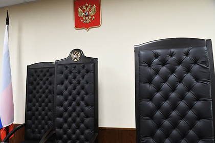 Россиянку через суд лишили входной двери в квартиру