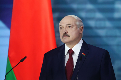 Лукашенко призвал не пугать Белоруссию последствиями задержания россиян из ЧВК
