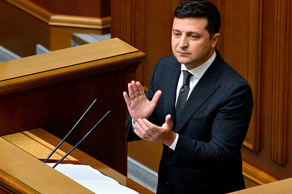 Зеленский поздравил Санду с победой на выборах президента Молдавии