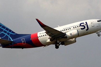 Вылетевший из Джакарты пассажирский самолет пропал с радаров