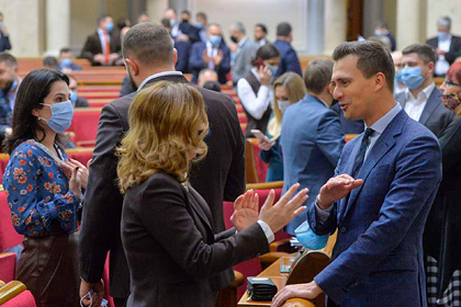 Верховная Рада приняла закон о всеукраинском референдуме