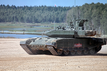 В США назвали «монстром» российский танк Т-90М