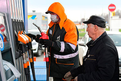 Цены на бензин в России назвали одними из самых низких в мире