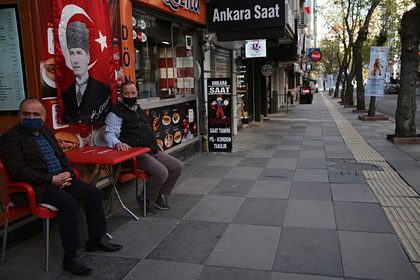 Эрдоган объявил о введении в Турции полного локдауна