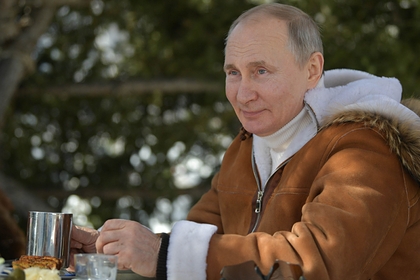 Подсчитано число выходных Путина за последний год