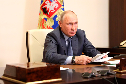 Путин анонсировал запуск в оборот четвертой вакцины от коронавируса