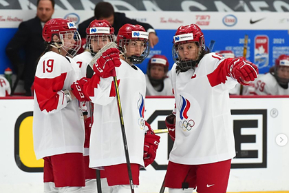 Российские хоккеистки проиграли швейцаркам в 1/4 финала чемпионата мира