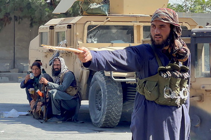 Талибы прокомментировали уход войск США из Афганистана