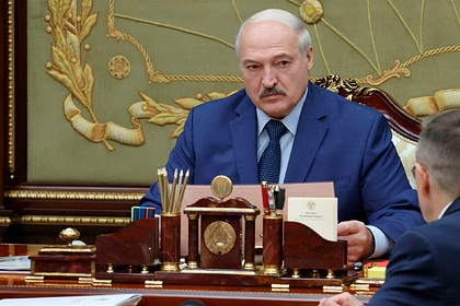 Лукашенко предложил отказаться от приема обратно нелегалов из ЕС
