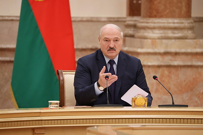 Лукашенко пообещал не сбегать после отставки