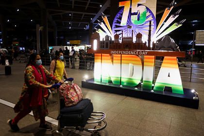 Индия ужесточит правила въезда для туристов из-за нового штамма коронавируса