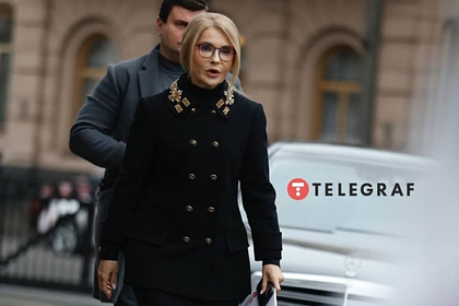 В наряде Тимошенко в Верховной Раде усмотрели намек на статус королевской особы