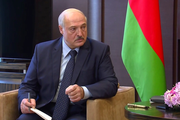 Лукашенко назвал примерную дату голосования по новой Конституции Белоруссии