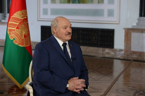 Лукашенко рассказал о внешнем управлении Украиной