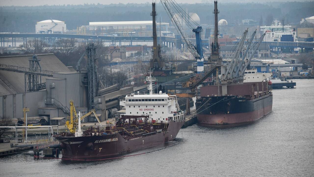 Польша подтвердила задержание российского судна «Руслана»