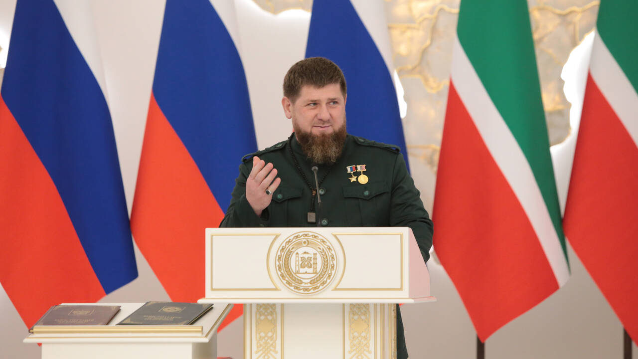 Дочь Кадырова наградили медалью за заслуги перед Чечней