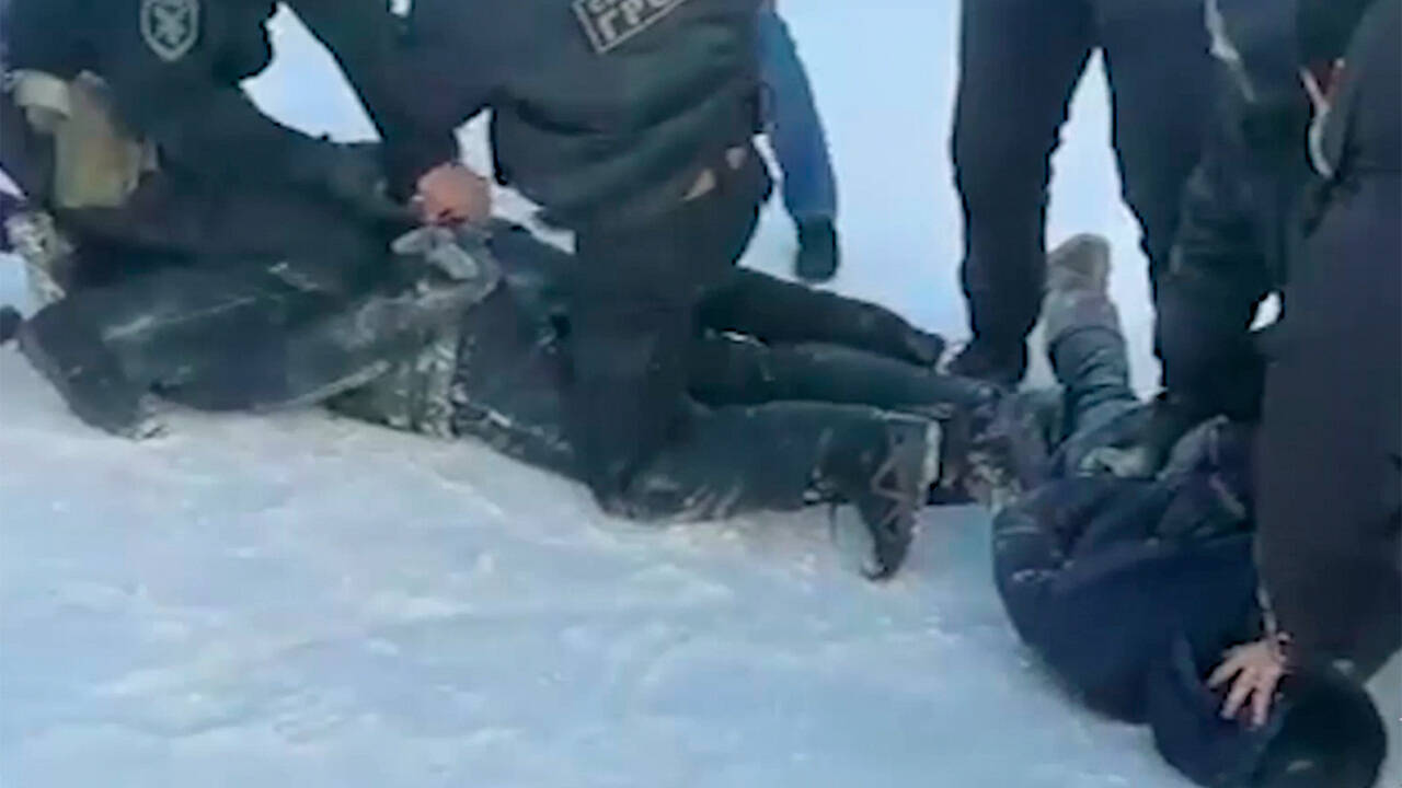 Полиция в Якутии обезвредила снабжавшую 12 субъектов страны наркобанду