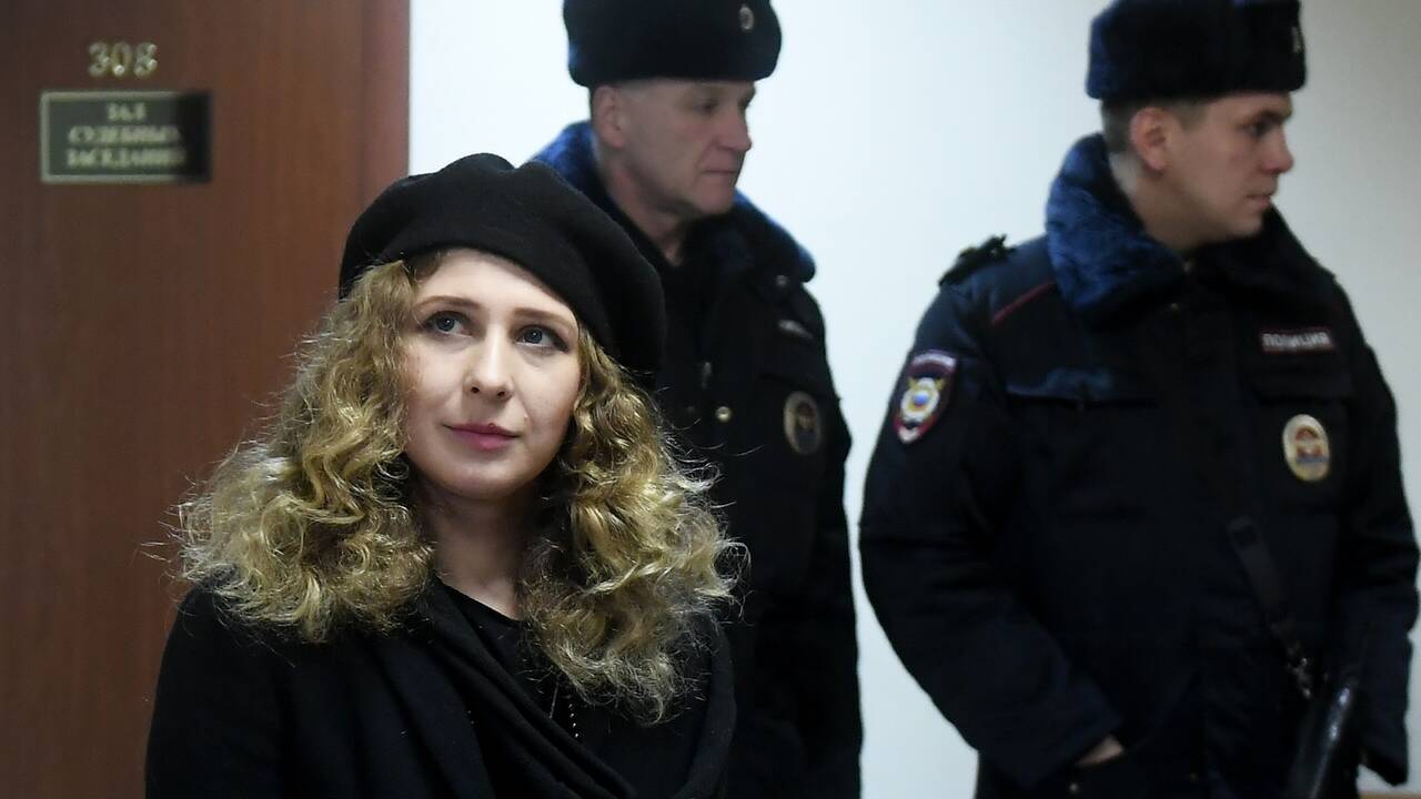 Участницу Pussy Riot арестовали после сторис с портретом Лукашенко и свастиками