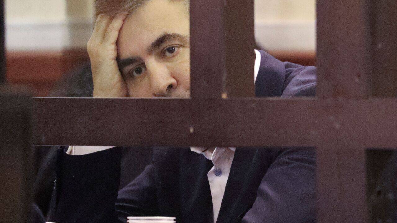 Этапирование Саакашвили из больницы в тюрьму отложили